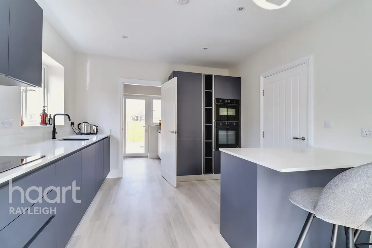 Cornfield Way, Rayleigh, SS6, photo 6