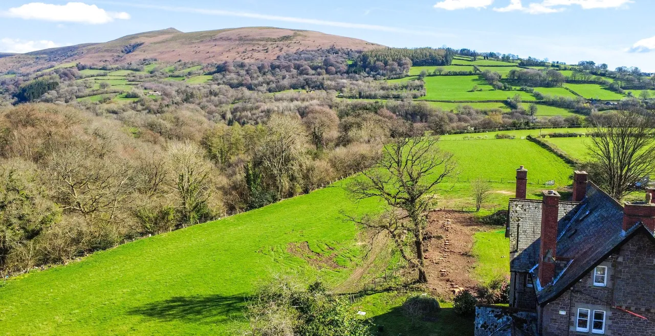 Llanbedr, Crickhowell, NP8, photo 19