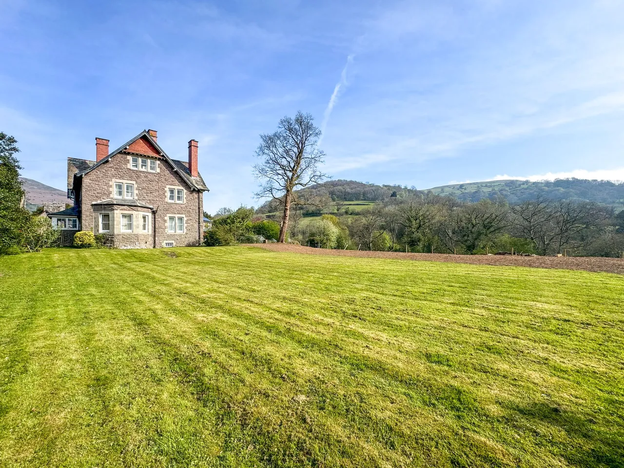 Llanbedr, Crickhowell, NP8, photo 2
