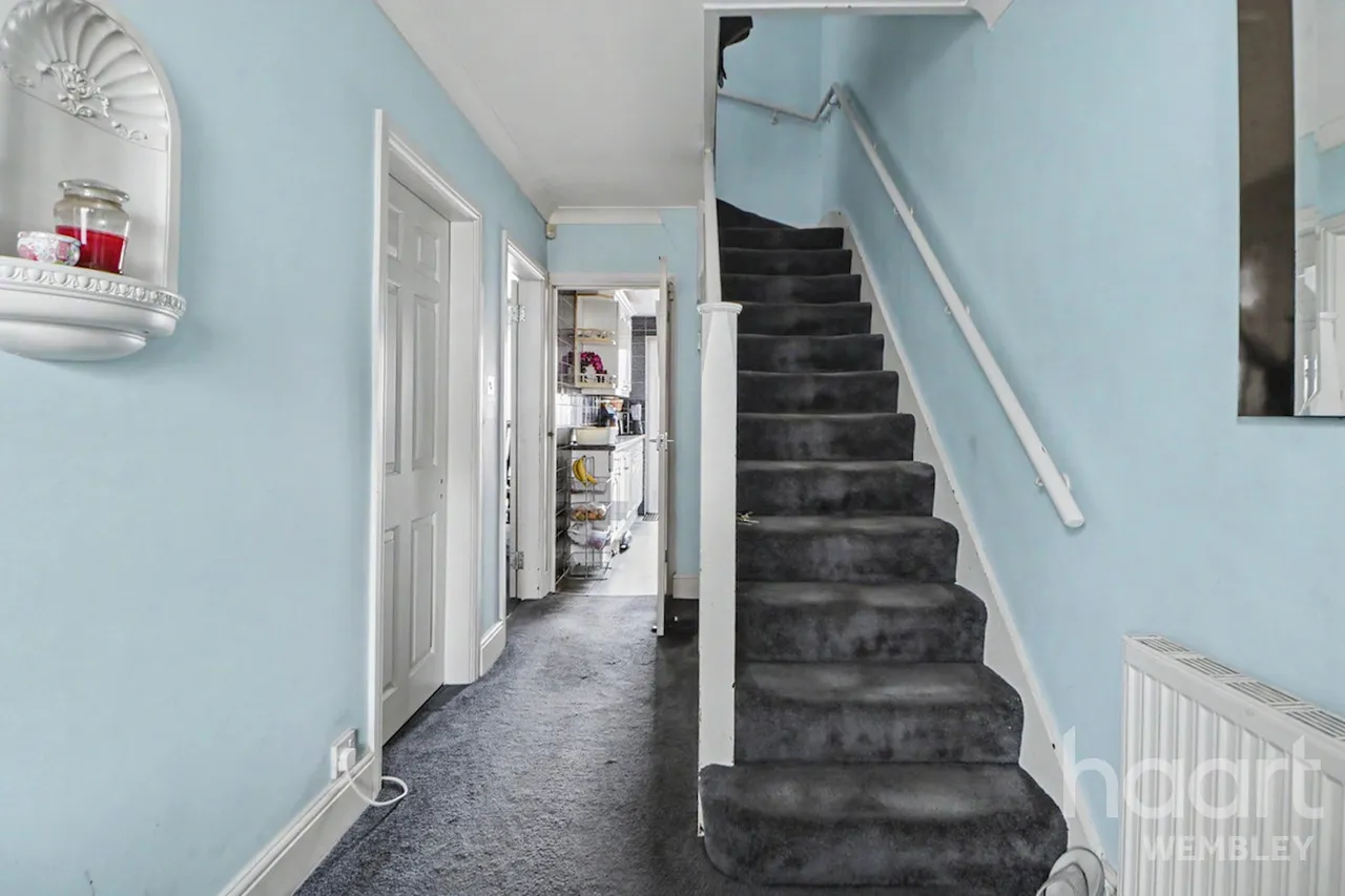 Dawpool Road, London, NW2, photo 2
