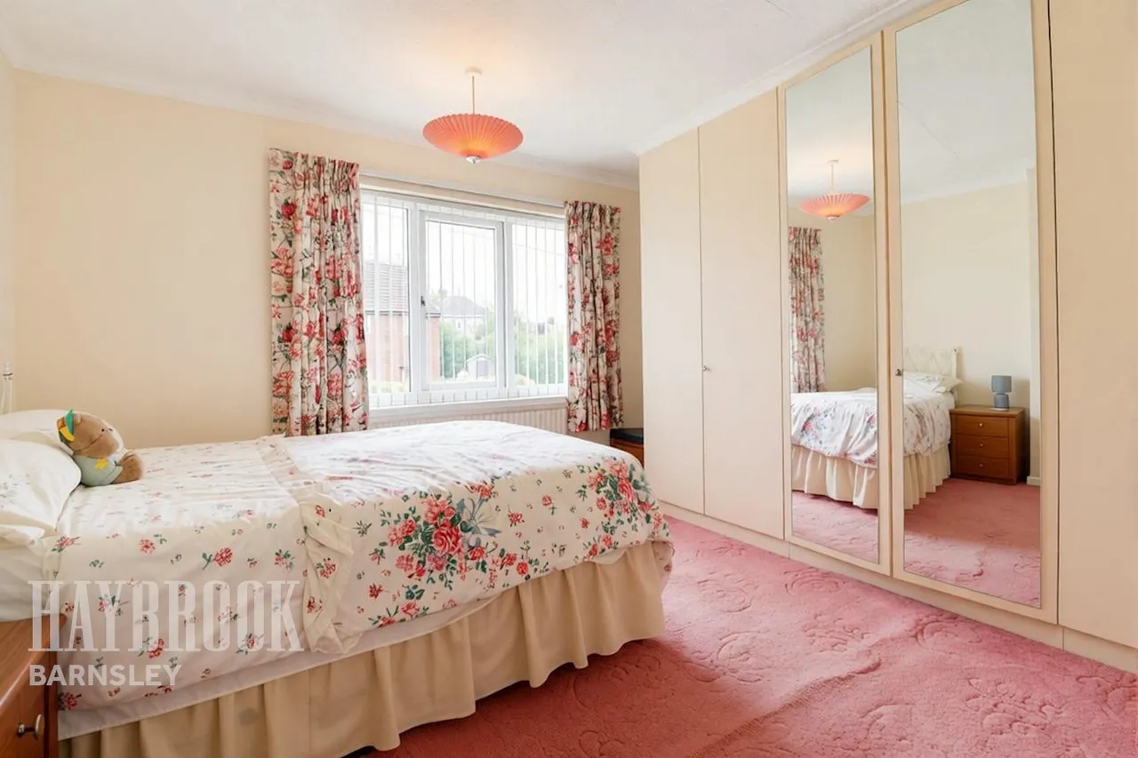 Moorbridge Crescent, Brampton, photo 11