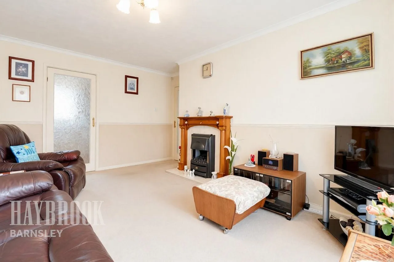 Moorbridge Crescent, Brampton, photo 6