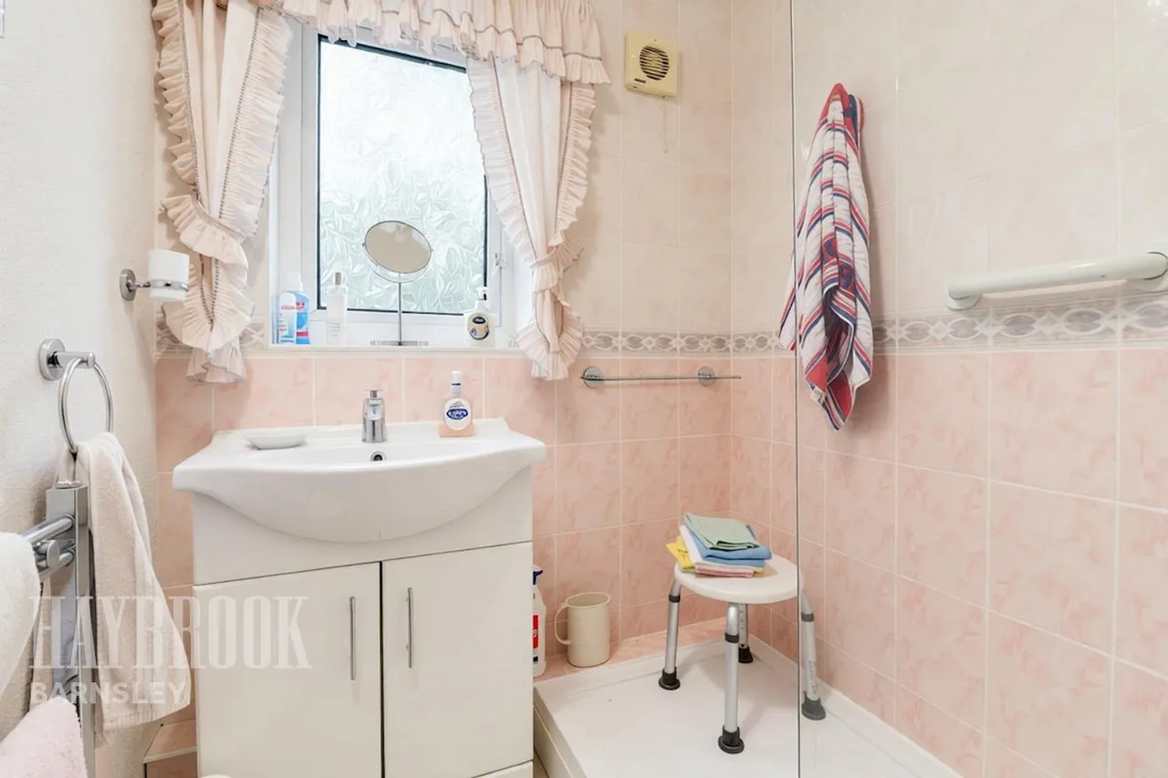 Moorbridge Crescent, Brampton, photo 15
