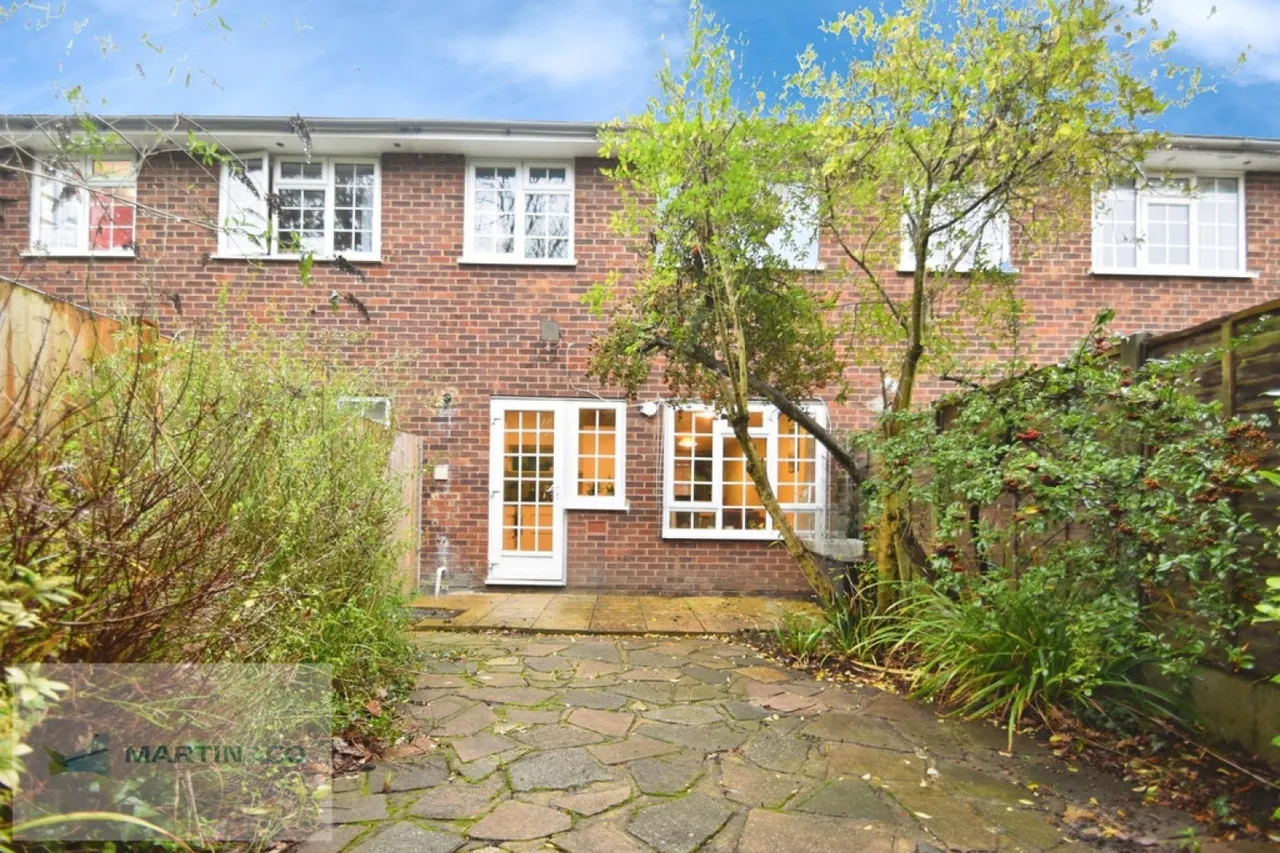 Rembrandt Way, KT12, photo 13