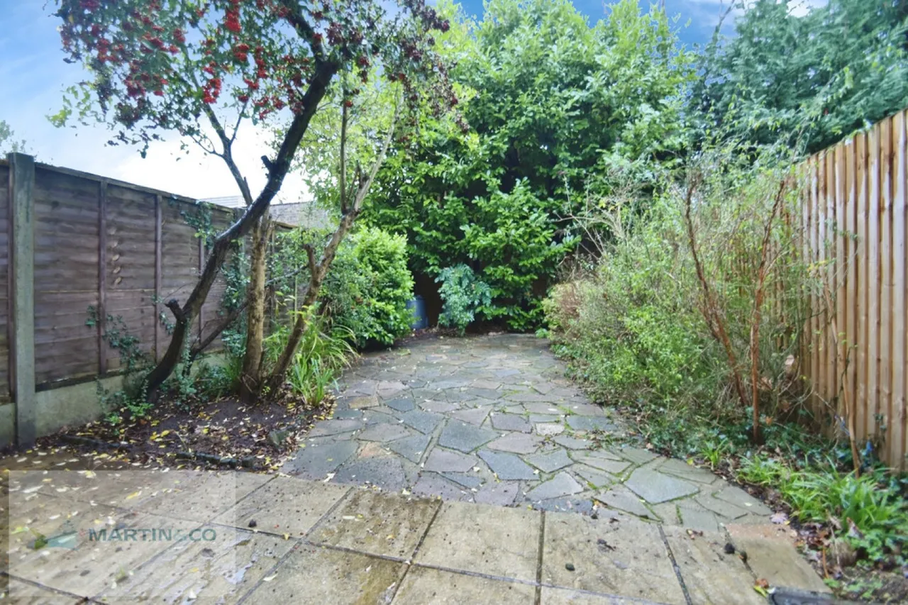 Rembrandt Way, KT12, photo 12