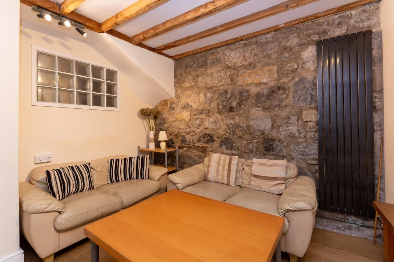 Garth Road, Bangor, LL57, photo 4