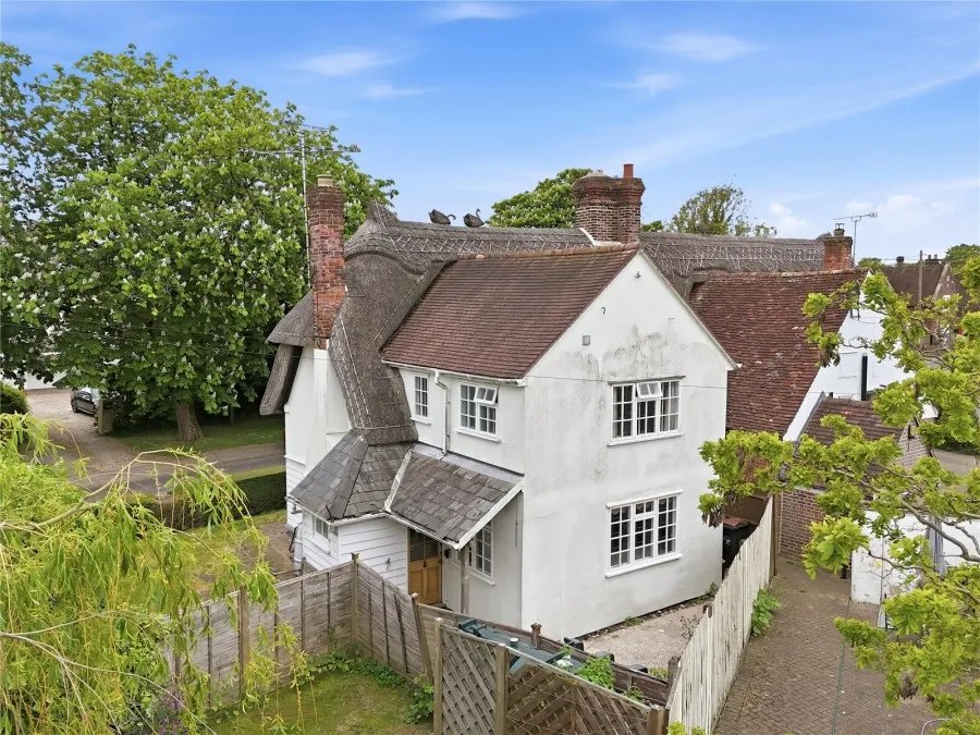 with 3 bedrooms in Debden, Nr Saffron Walden, CB11, photo 15