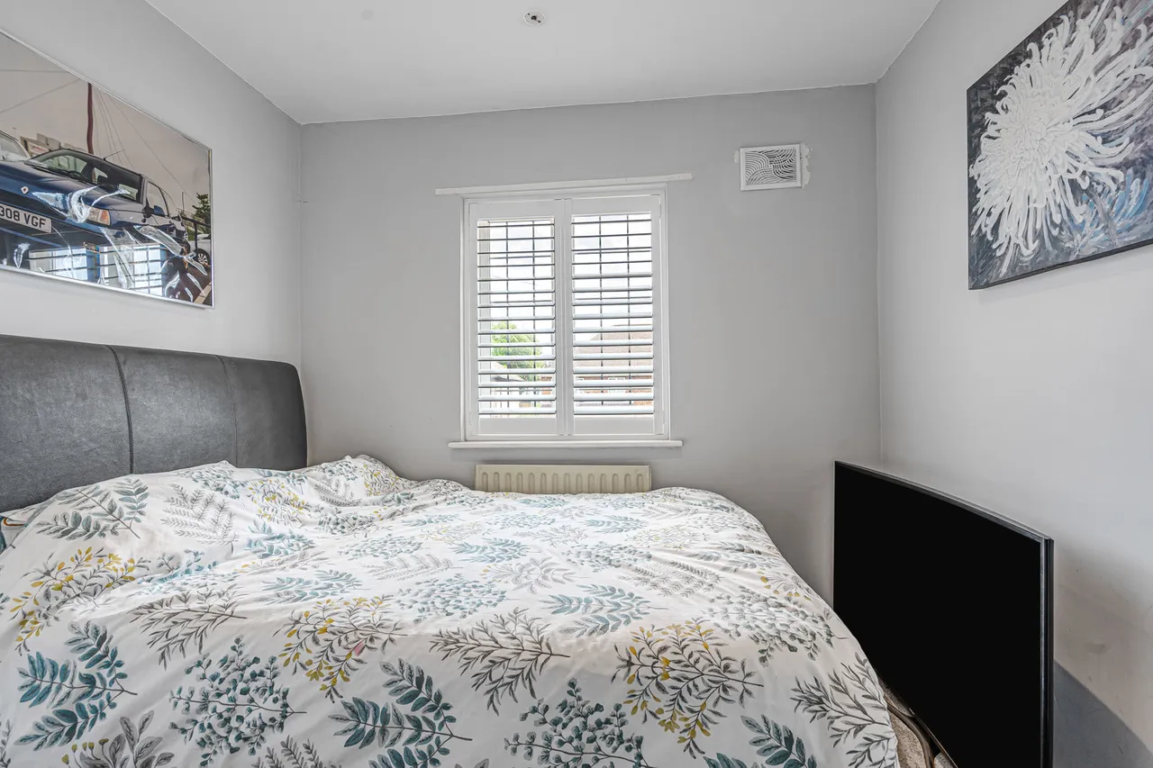 The Crescent, Egham, TW20, photo 28