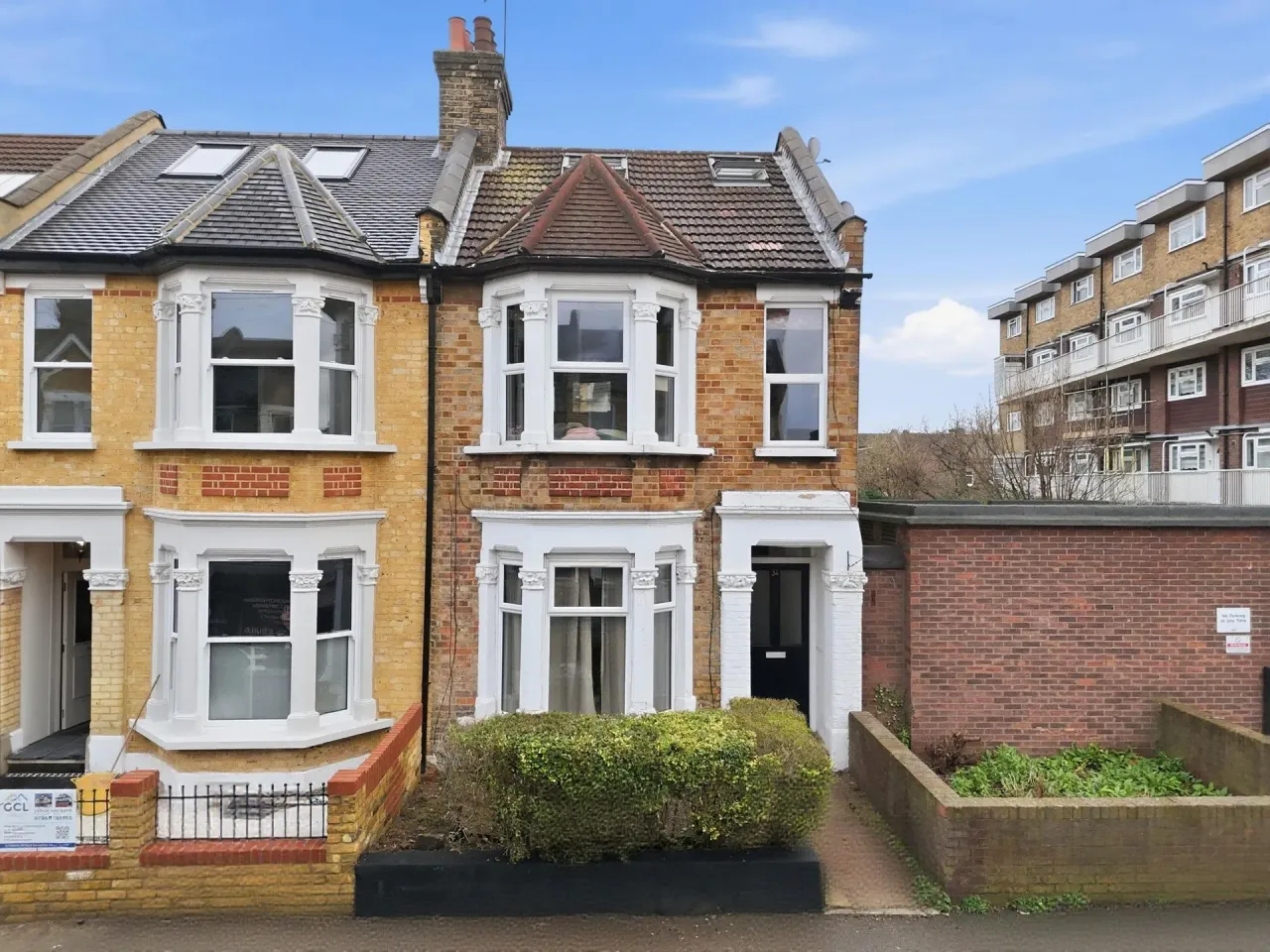2 bed flat for sale — Lea Hall Road, Leyton, E10