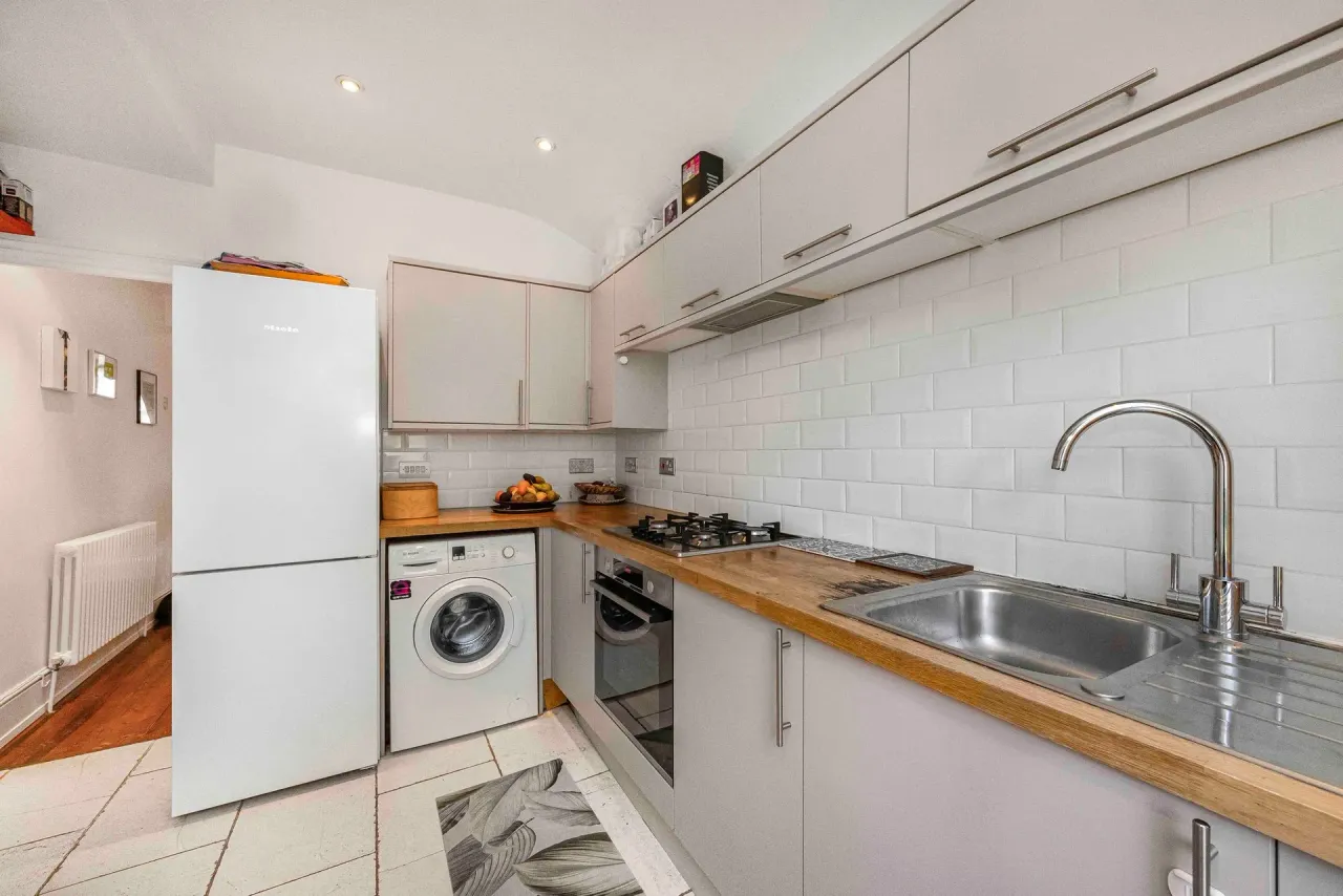 Lea Hall Road, Leyton, E10, photo 12