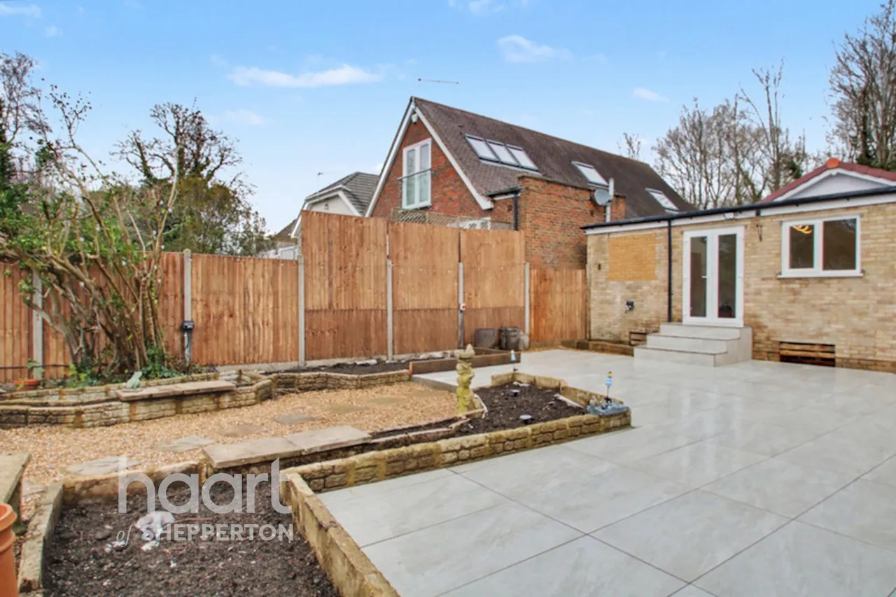 Felix Lane, Shepperton, TW17, photo 11