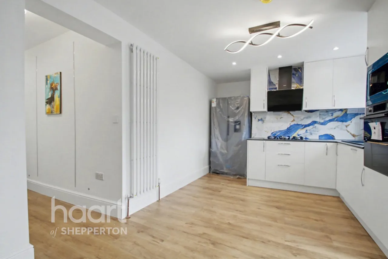 Felix Lane, Shepperton, TW17, photo 5