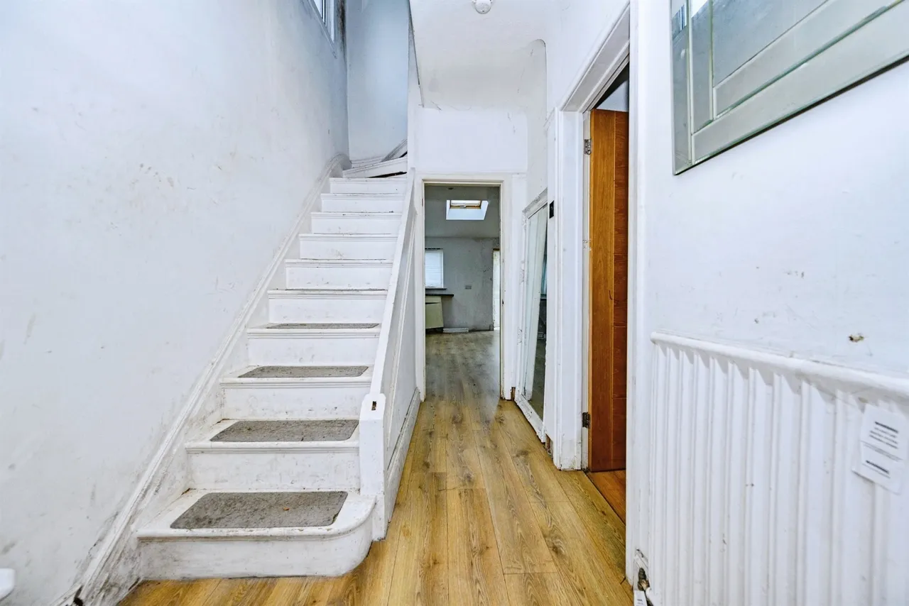 Eastlea Avenue, Watford, WD25, photo 3