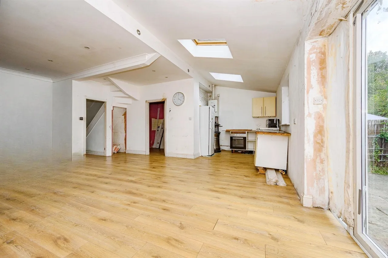 Eastlea Avenue, Watford, WD25, photo 8