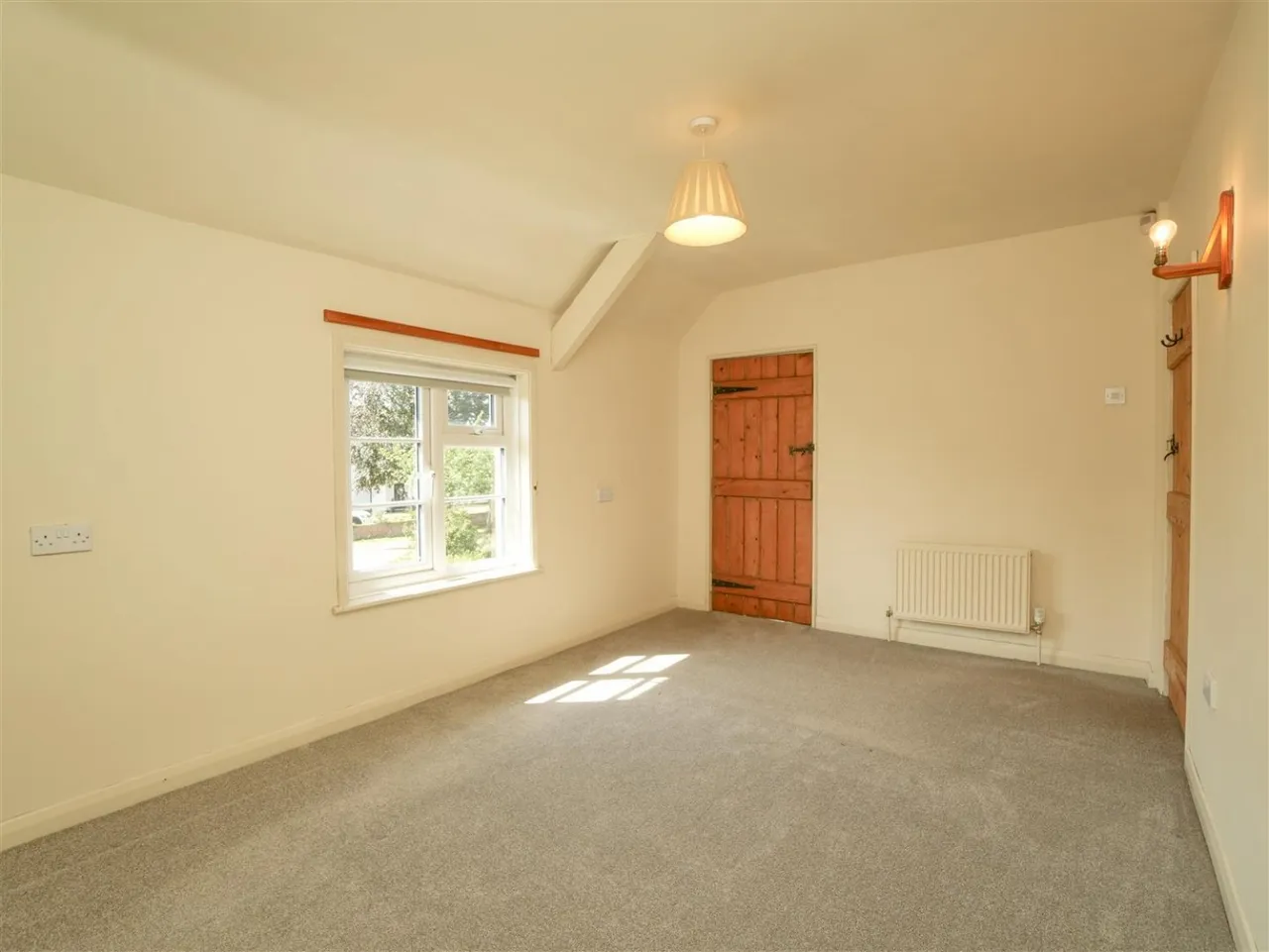 Main Street, Linton on Ouse, YO30, photo 5