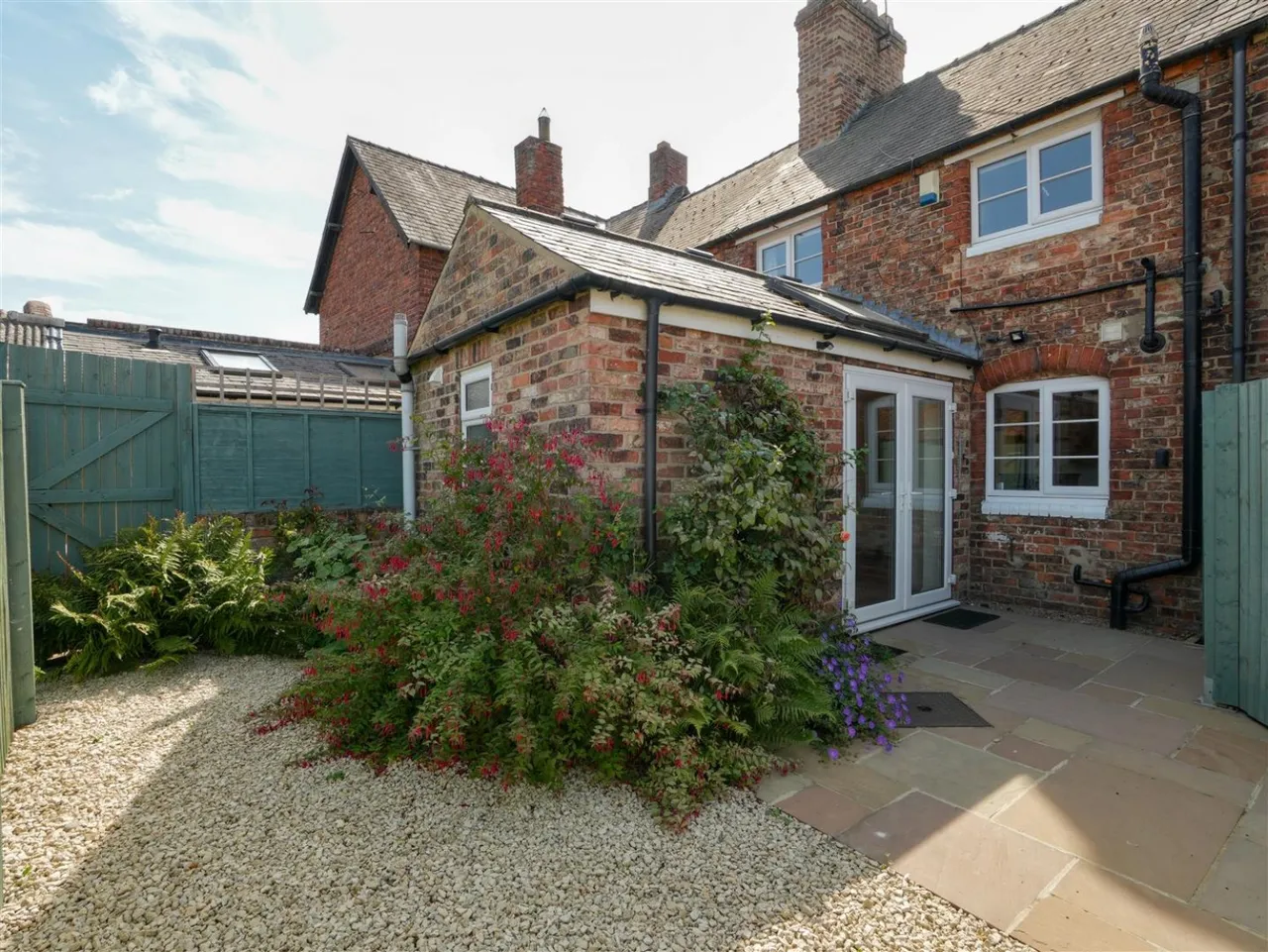 Main Street, Linton on Ouse, YO30, photo 2