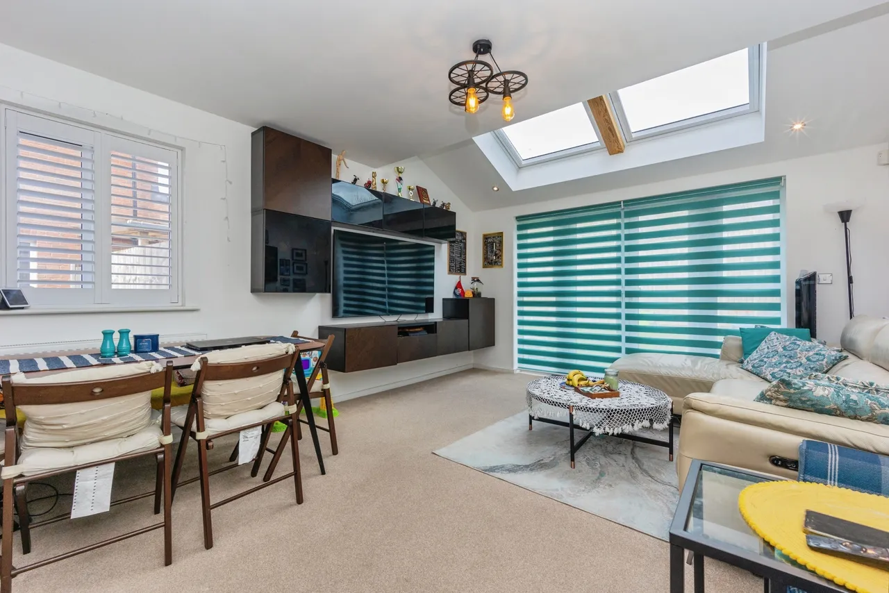 Eastbourne Crescent, Stockport, SK5, photo 5