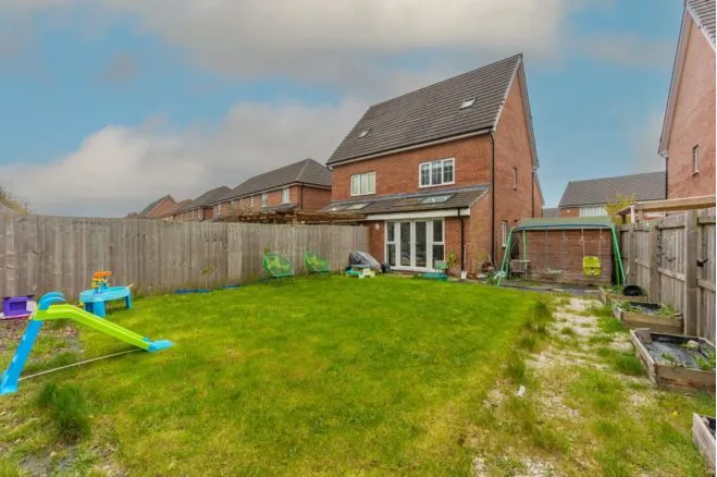 Eastbourne Crescent, Stockport, SK5, photo 15