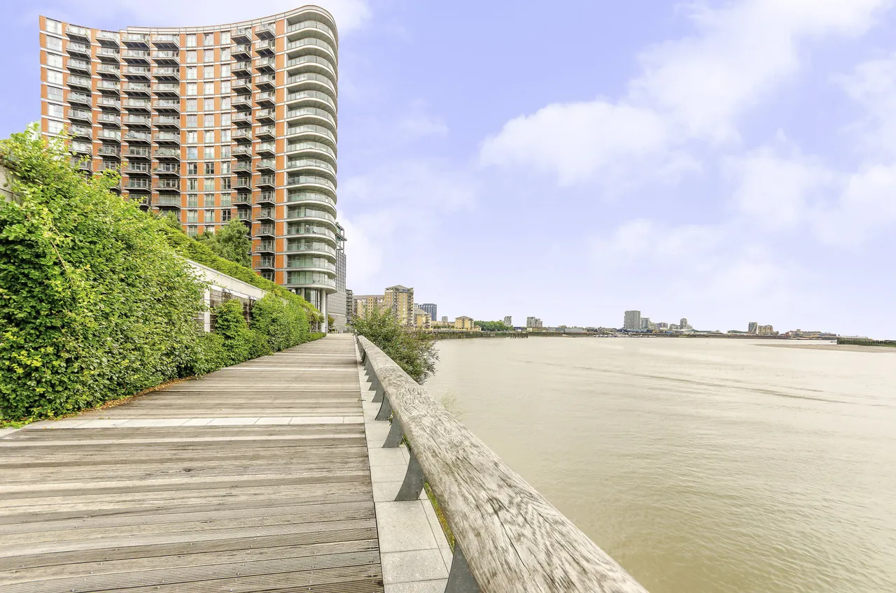 1508 New Providence Wharf, 1 Fairmont Avenue, London, photo 9