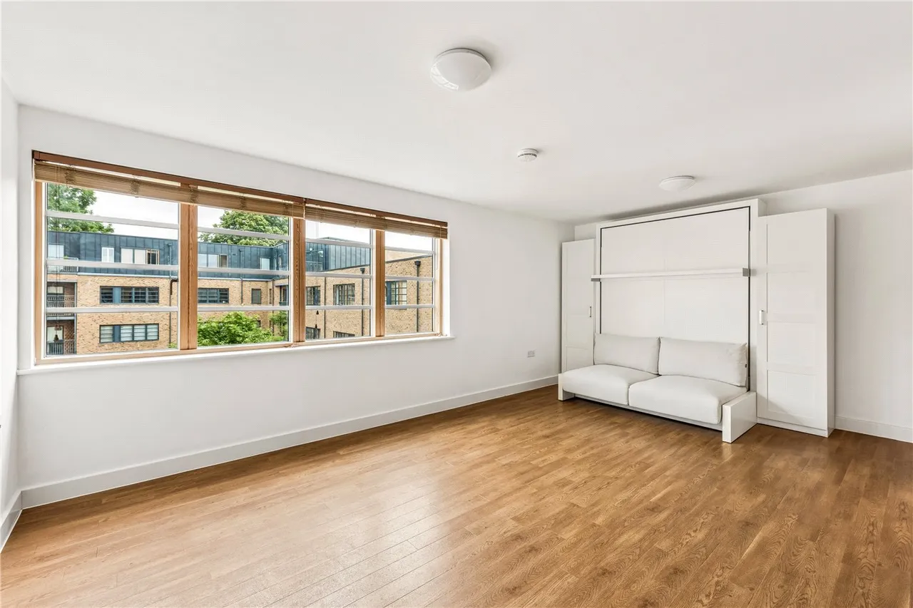 Mildmay Avenue, London, N1, photo 2