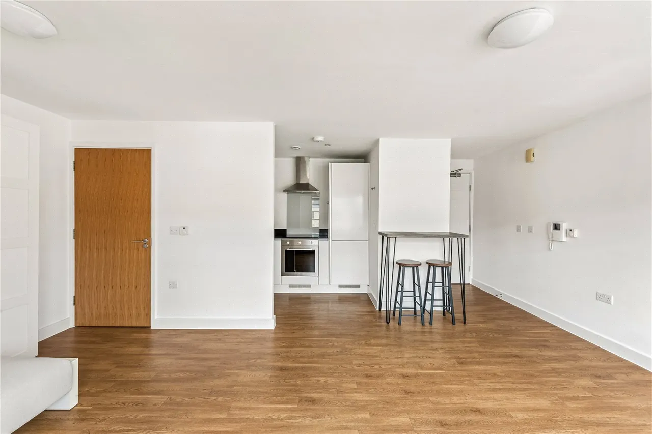 Mildmay Avenue, London, N1, photo 3