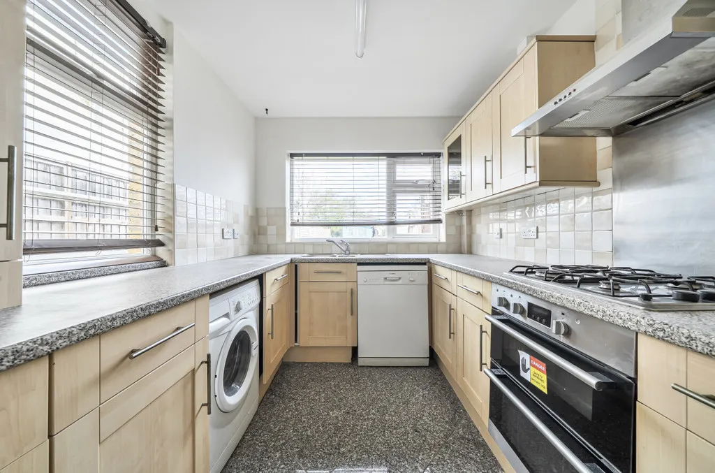 Woodside Road, Sidcup, DA15 7JG, photo 4