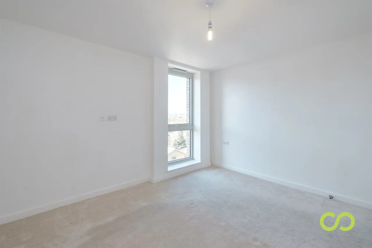 335-337 Bromley Road, London, SE6 2DR, photo 5