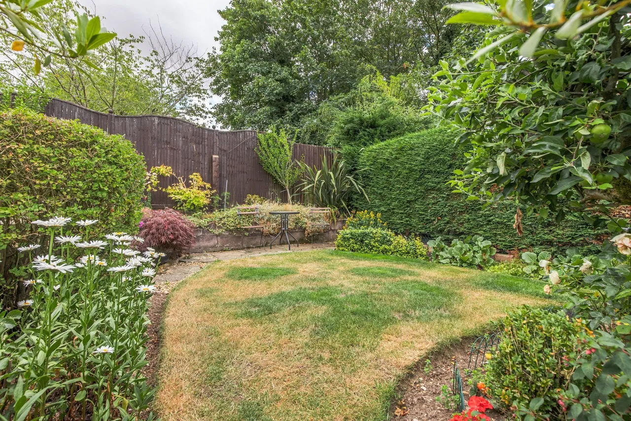 Spacious and Extended Detached Family, photo 10