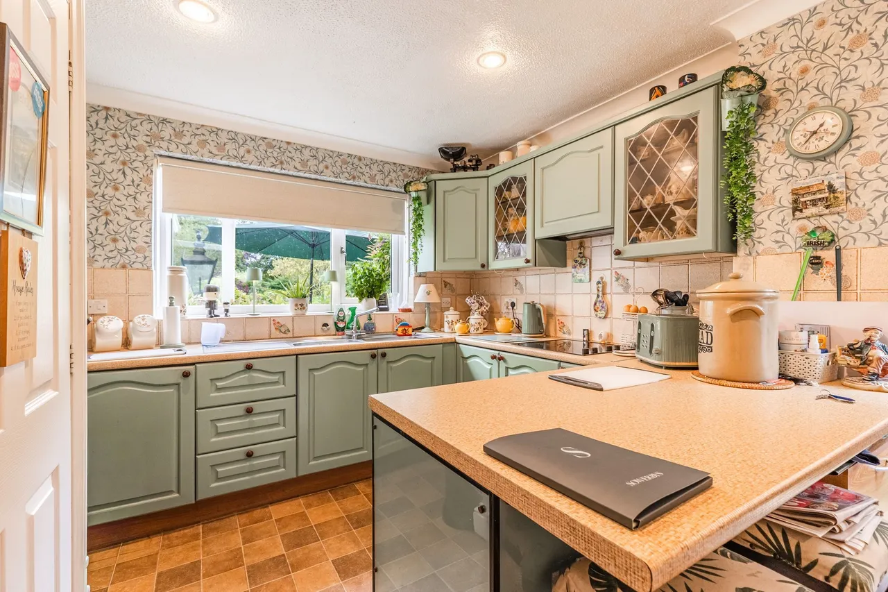 Spacious and Extended Detached Family, photo 6