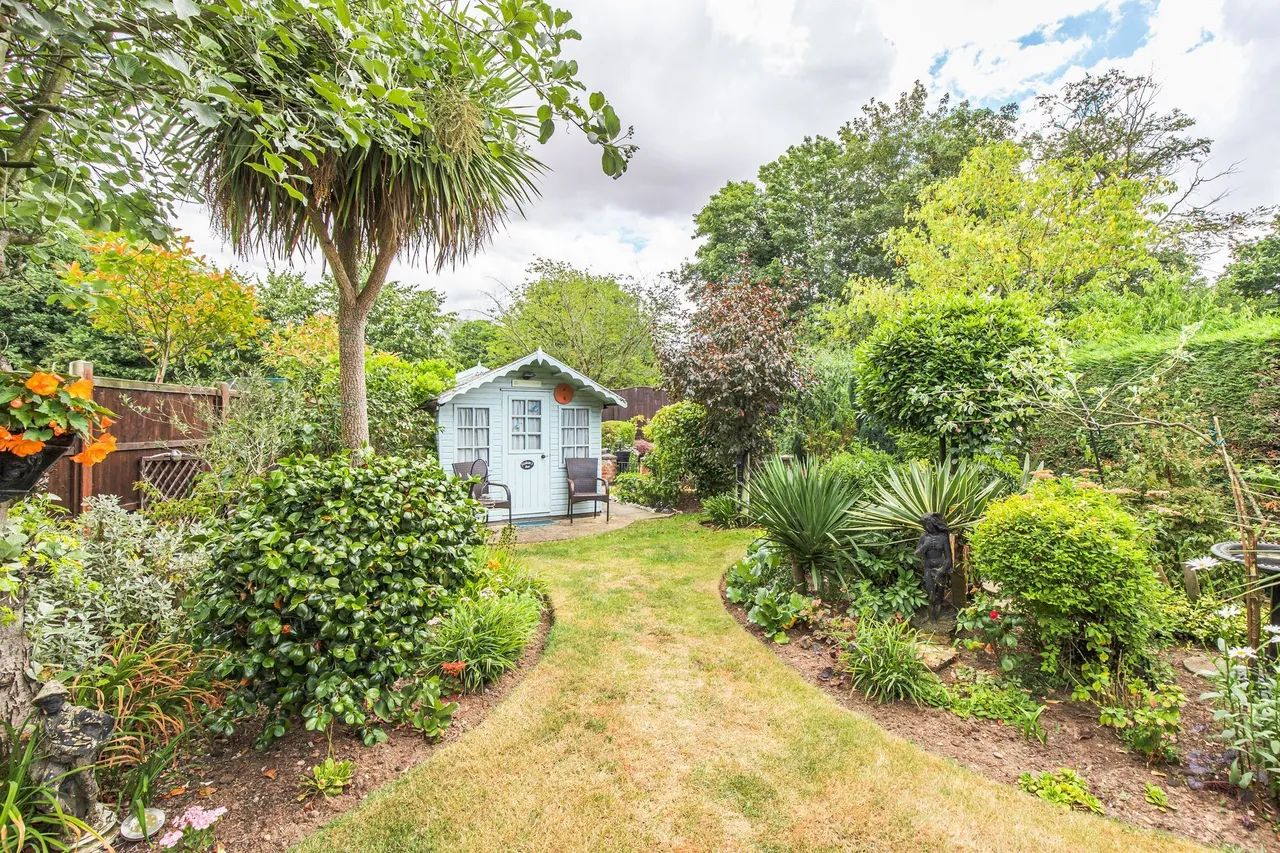 Spacious and Extended Detached Family, photo 13