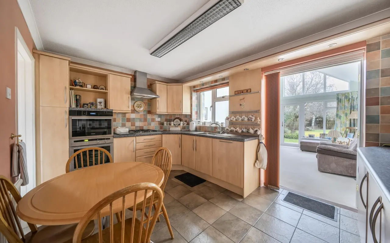 Luton Road, Wilstead, photo 8