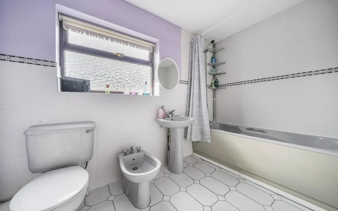 Luton Road, Wilstead, photo 21