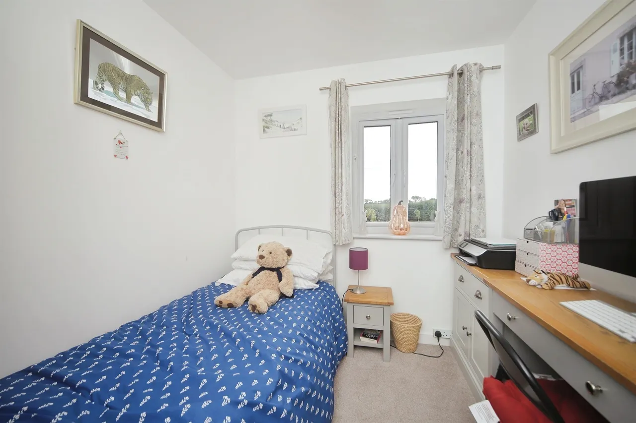 Lombardy Avenue, Chard, TA20, photo 10