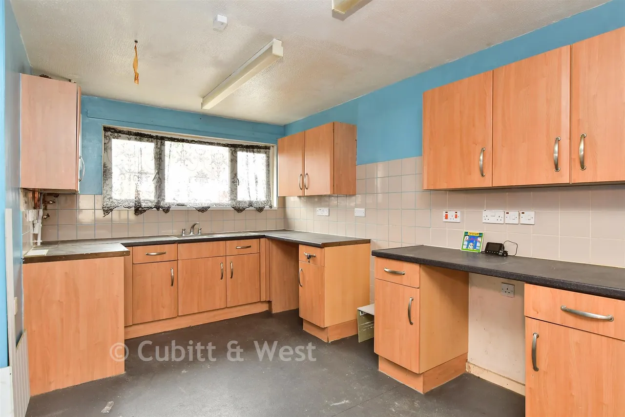 Carden Avenue, Patcham, BN1, photo 4