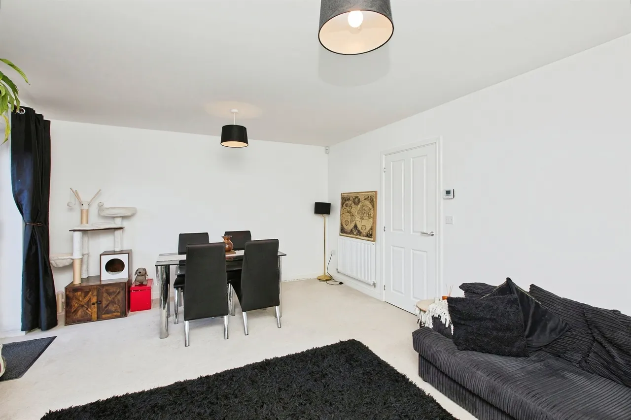 Chatham Drive, Drakelow, DE15, photo 4