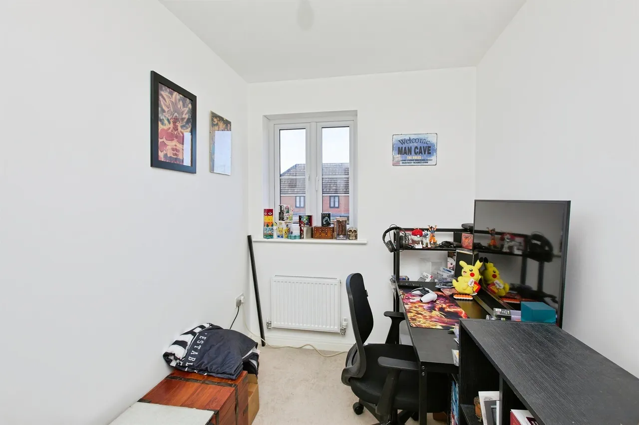 Chatham Drive, Drakelow, DE15, photo 13
