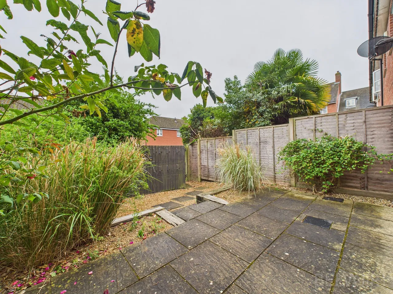 Cotton Lane, Bury St Edmunds, IP33, photo 16