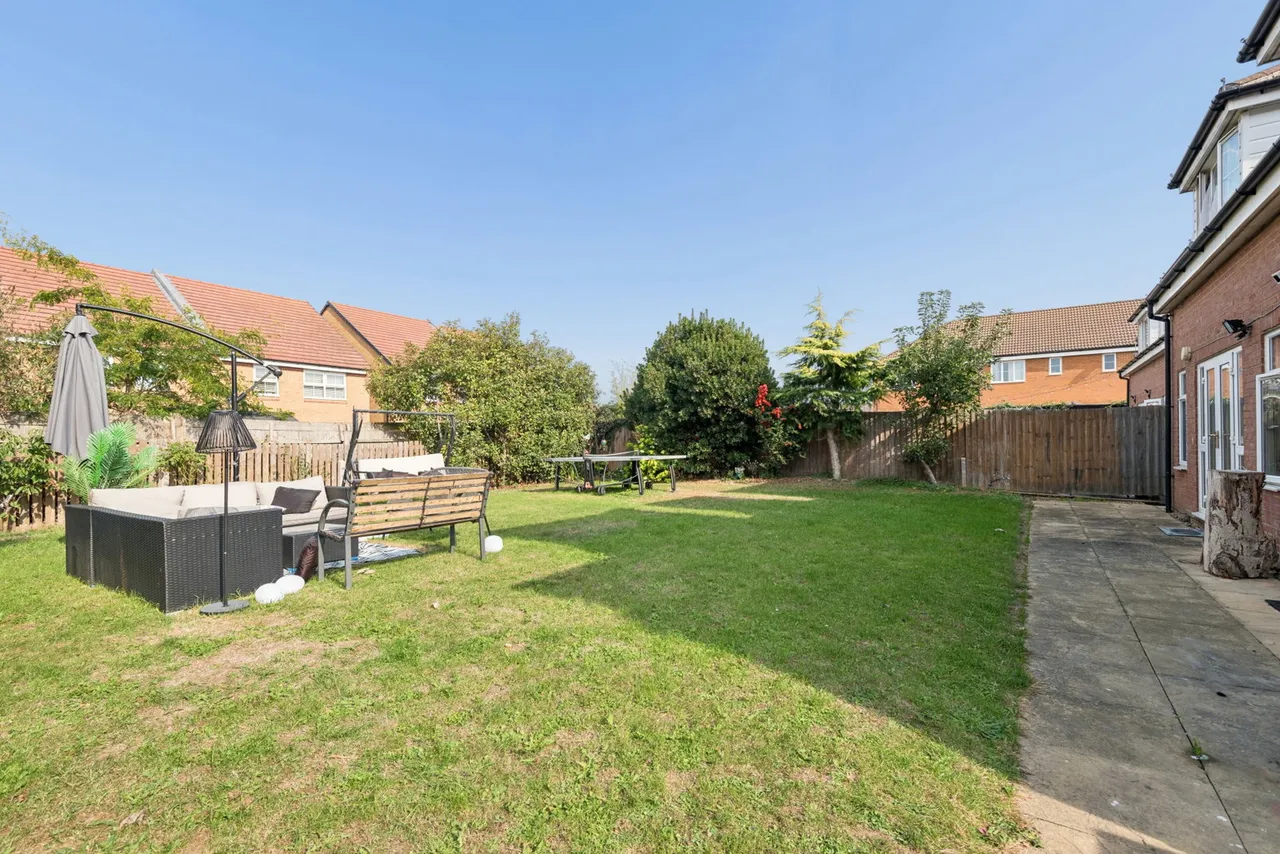 Cambridge Road, Langford, SG18, photo 18