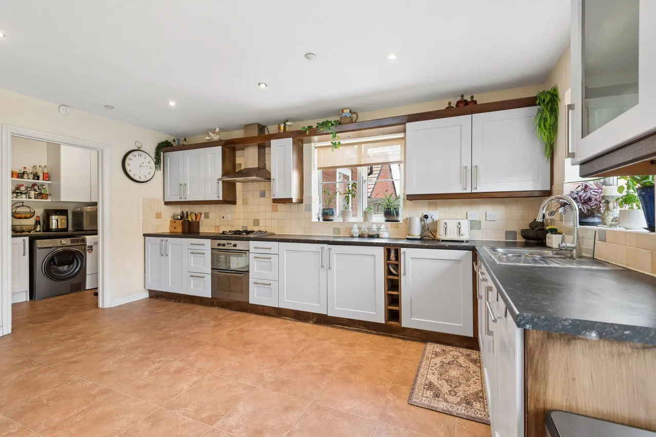 Cambridge Road, Langford, SG18, photo 5