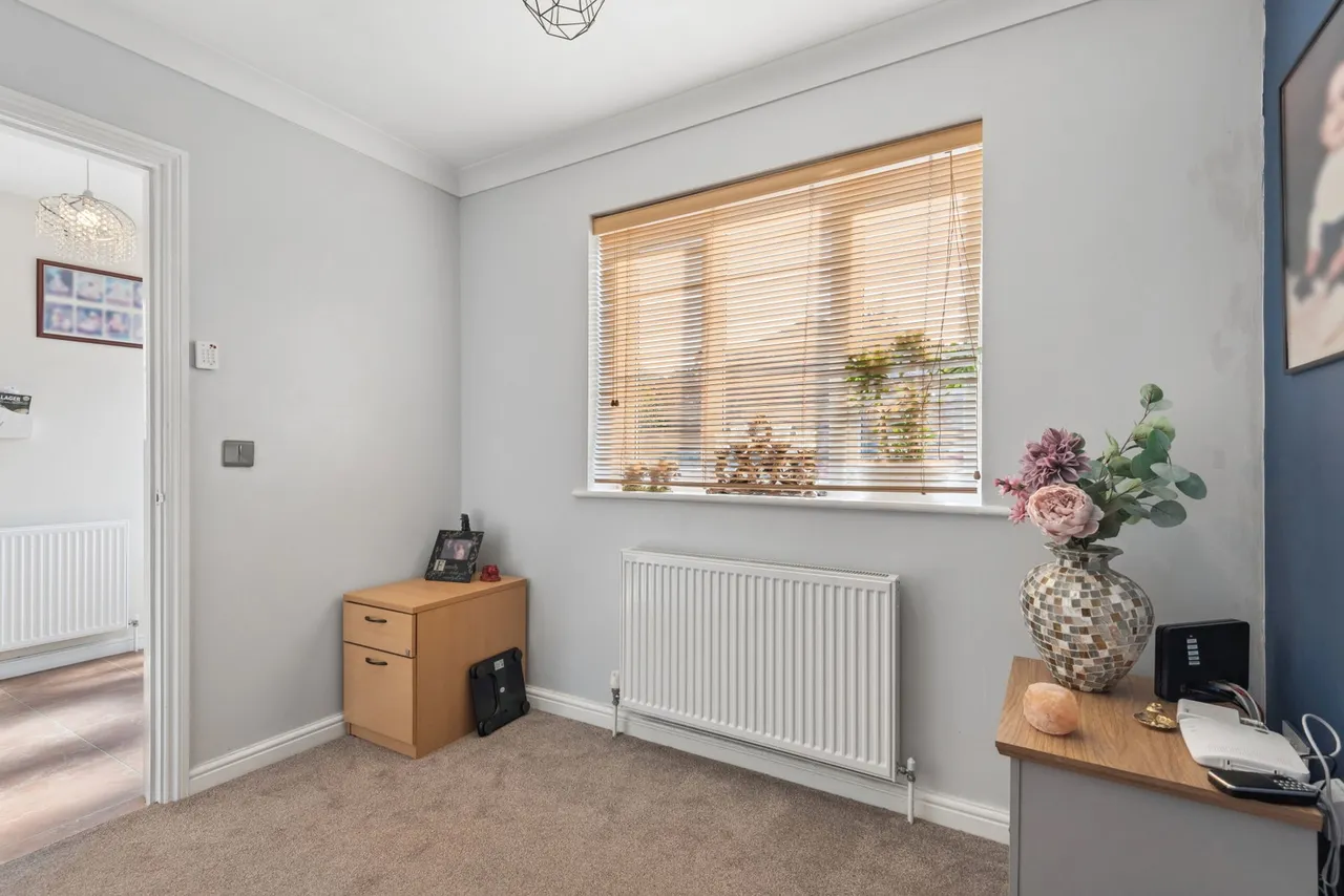 Cambridge Road, Langford, SG18, photo 8