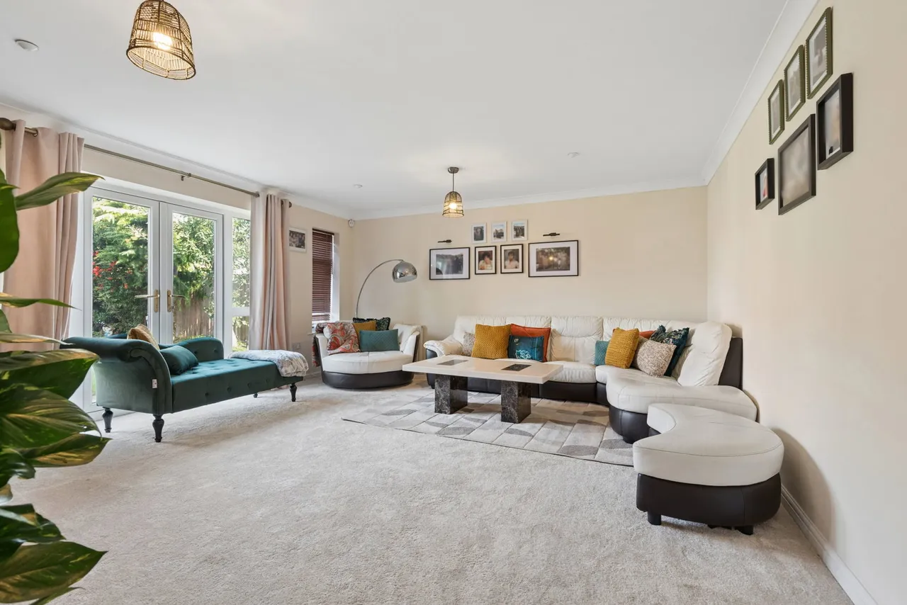 Cambridge Road, Langford, SG18, photo 4