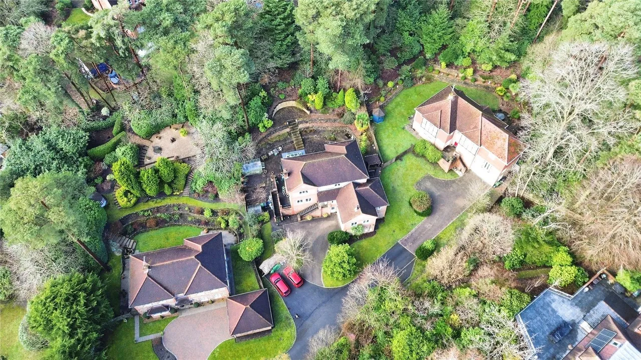 5 bed house for sale, Crawley Wood Close, Camberley, GU15