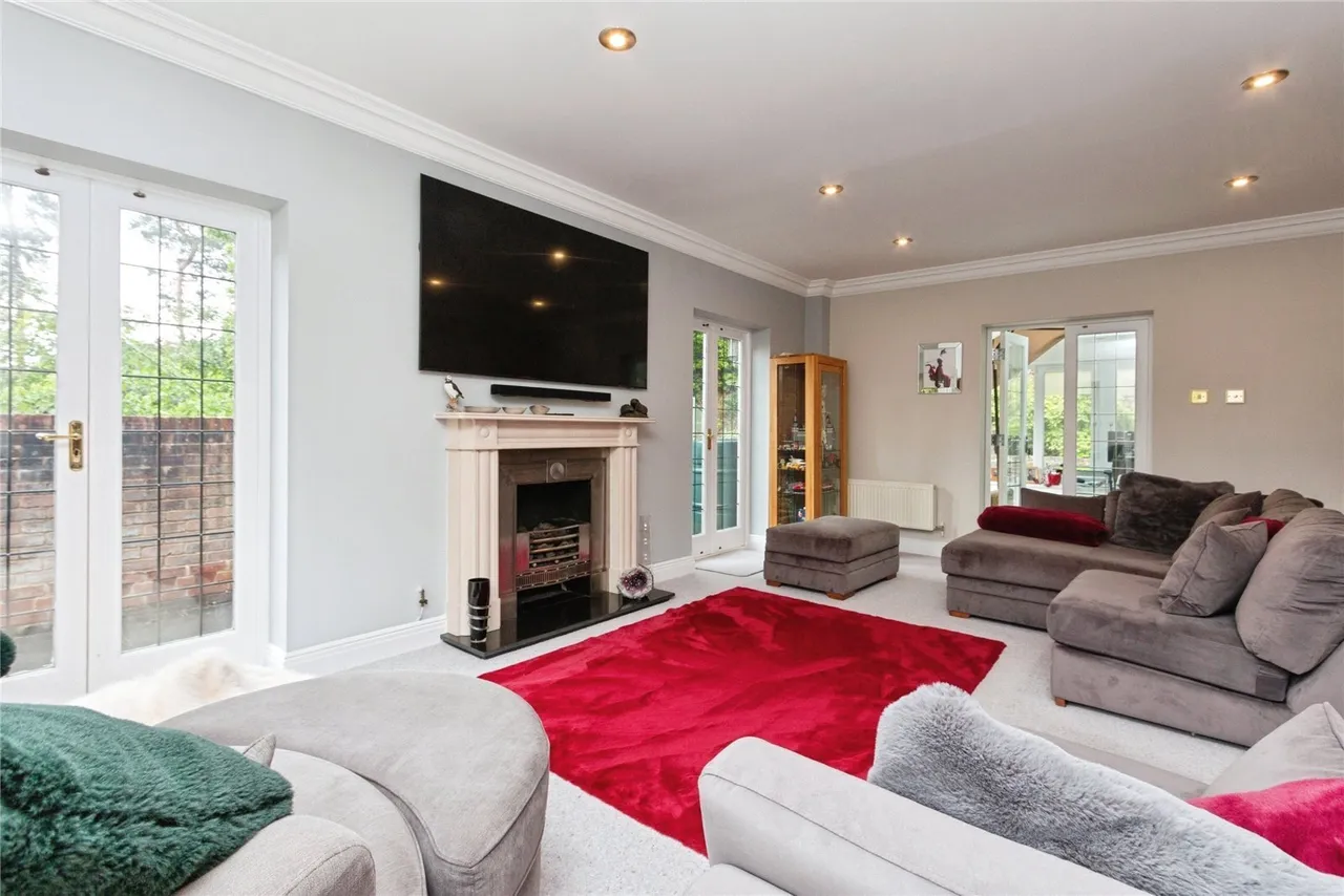 Crawley Wood Close, Camberley, GU15, photo 6