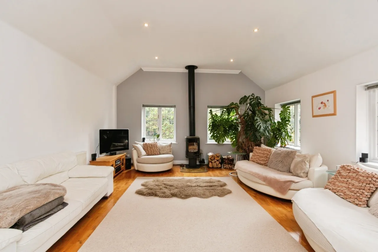Crawley Wood Close, Camberley, GU15, photo 18