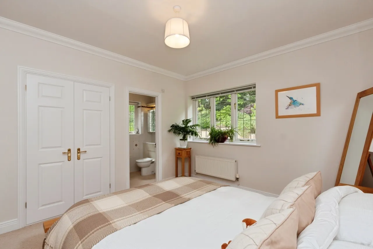 Crawley Wood Close, Camberley, GU15, photo 22