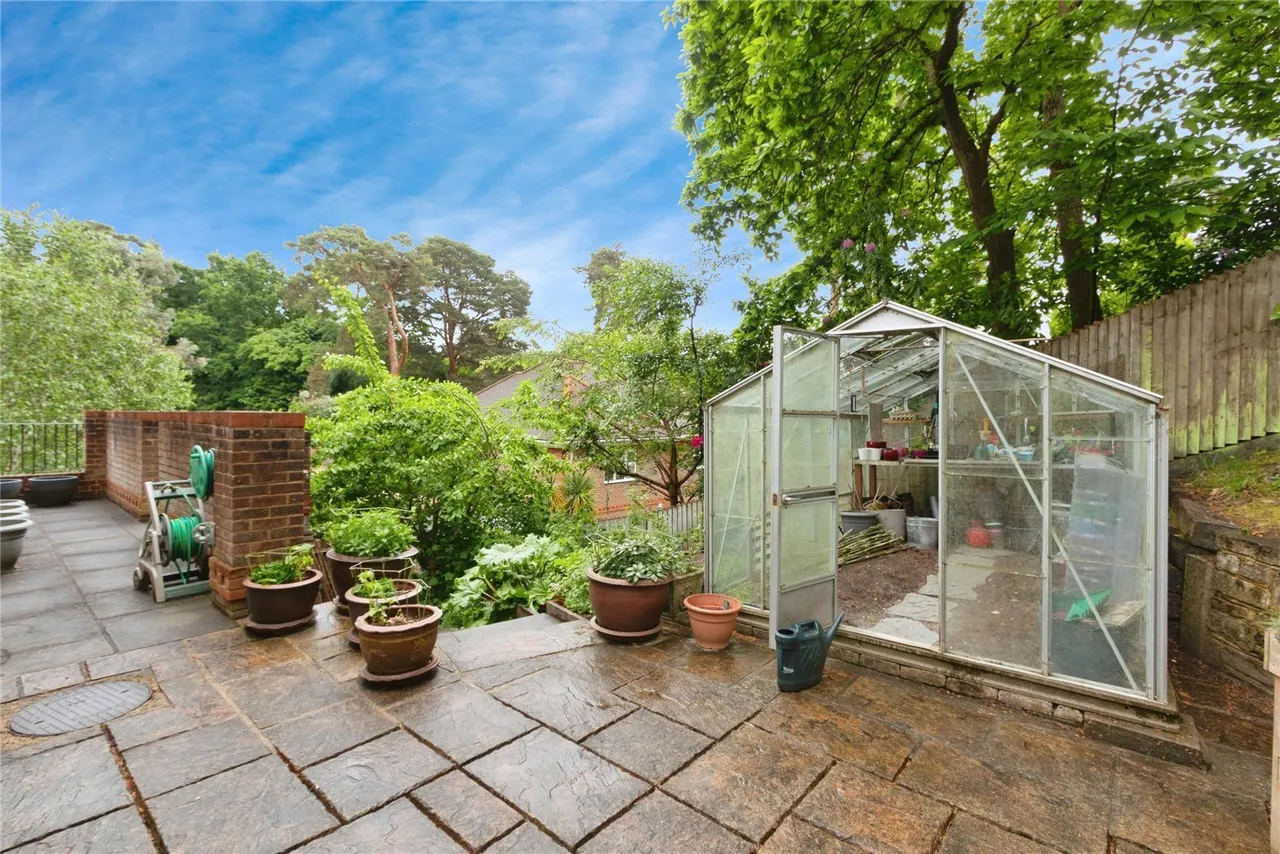 Crawley Wood Close, Camberley, GU15, photo 23