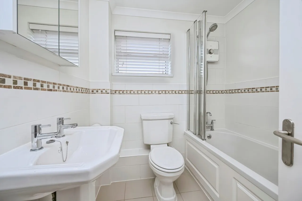 Clough Road, Liverpool, L24, photo 21