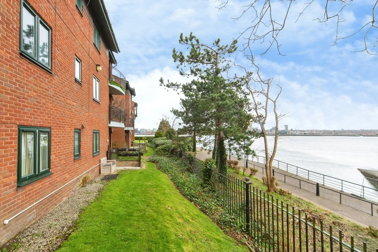 Priory Wharf, Birkenhead, CH41, photo 15