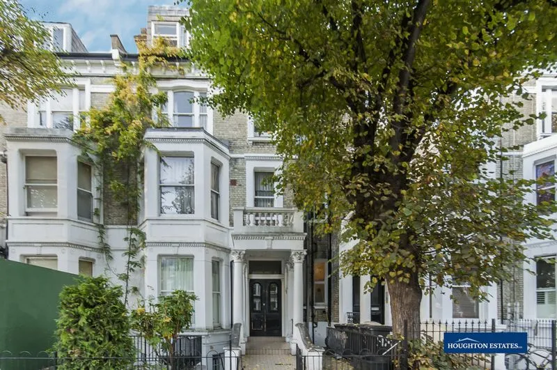 2 bed flat for sale — Sutherland Ave, Maida Vale W9 2QR