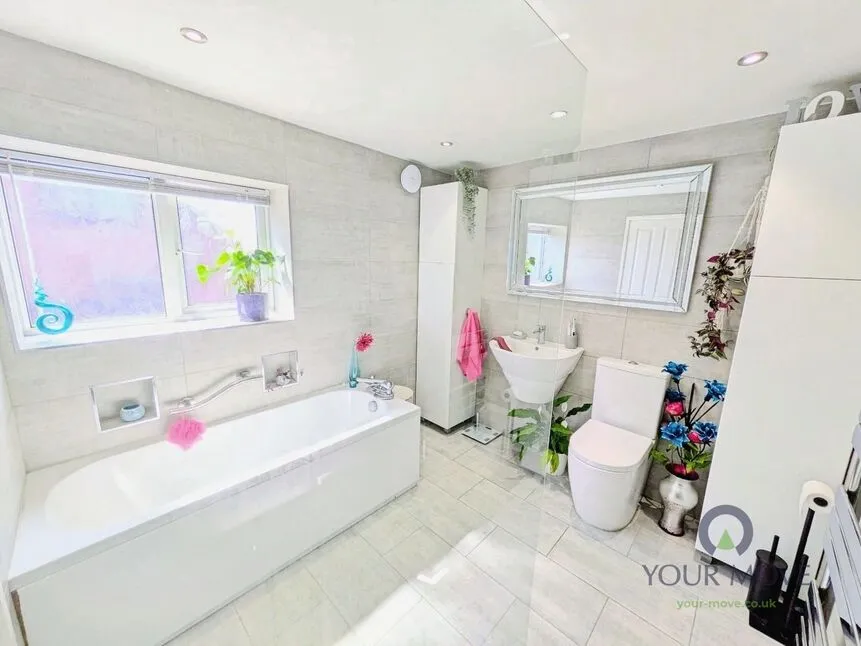 Claytons Close, Springhead, Greater Manchester, OL4, photo 8